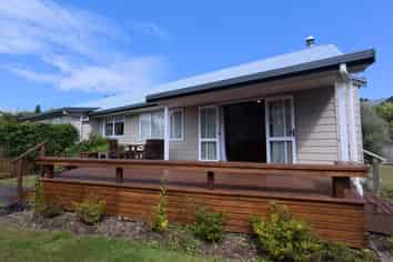 8 Haines Grove, Rainbow Point