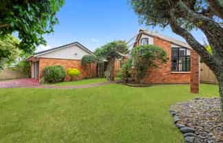 43 Sunderlands Road, Half Moon Bay