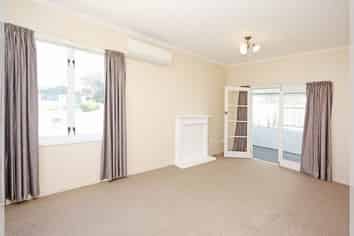8 Hart Street, Foxton Beach
