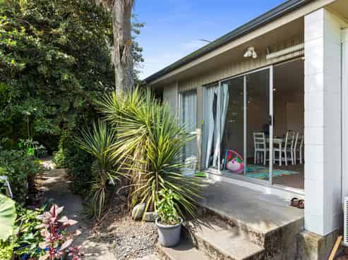 1-4 / 15 Symes Road, Wigram