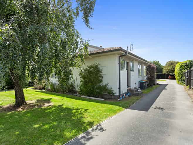 1-4 / 15 Symes Road, Wigram