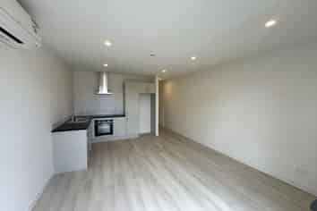 8/21 Lupton Road, Manurewa