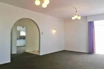 53 West Coast Road, Glen Eden