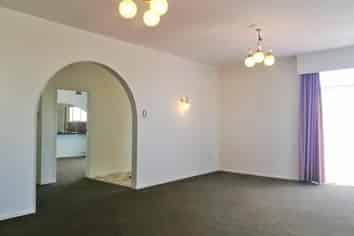 53 West Coast Road, Glen Eden