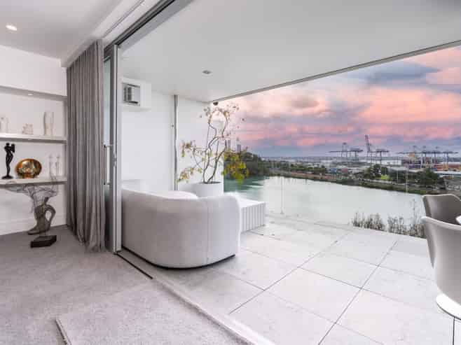 Auckland - Address withheld