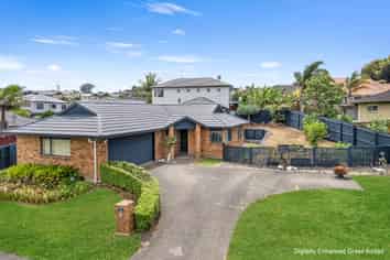 11 Saralee Drive, Manurewa