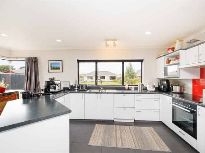  11 McIlwaine Place, Marton