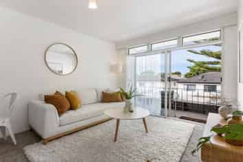 8/35 Saint Lukes Road, Mount Albert