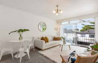 8/35 Saint Lukes Road, Mount Albert