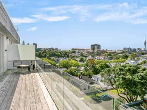 405/246 Khyber Pass, Grafton