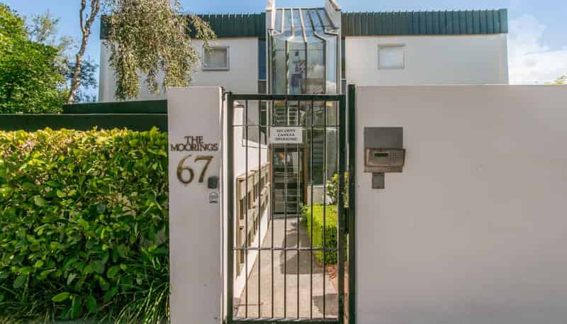 11/67 Sarsfield Street, Herne Bay