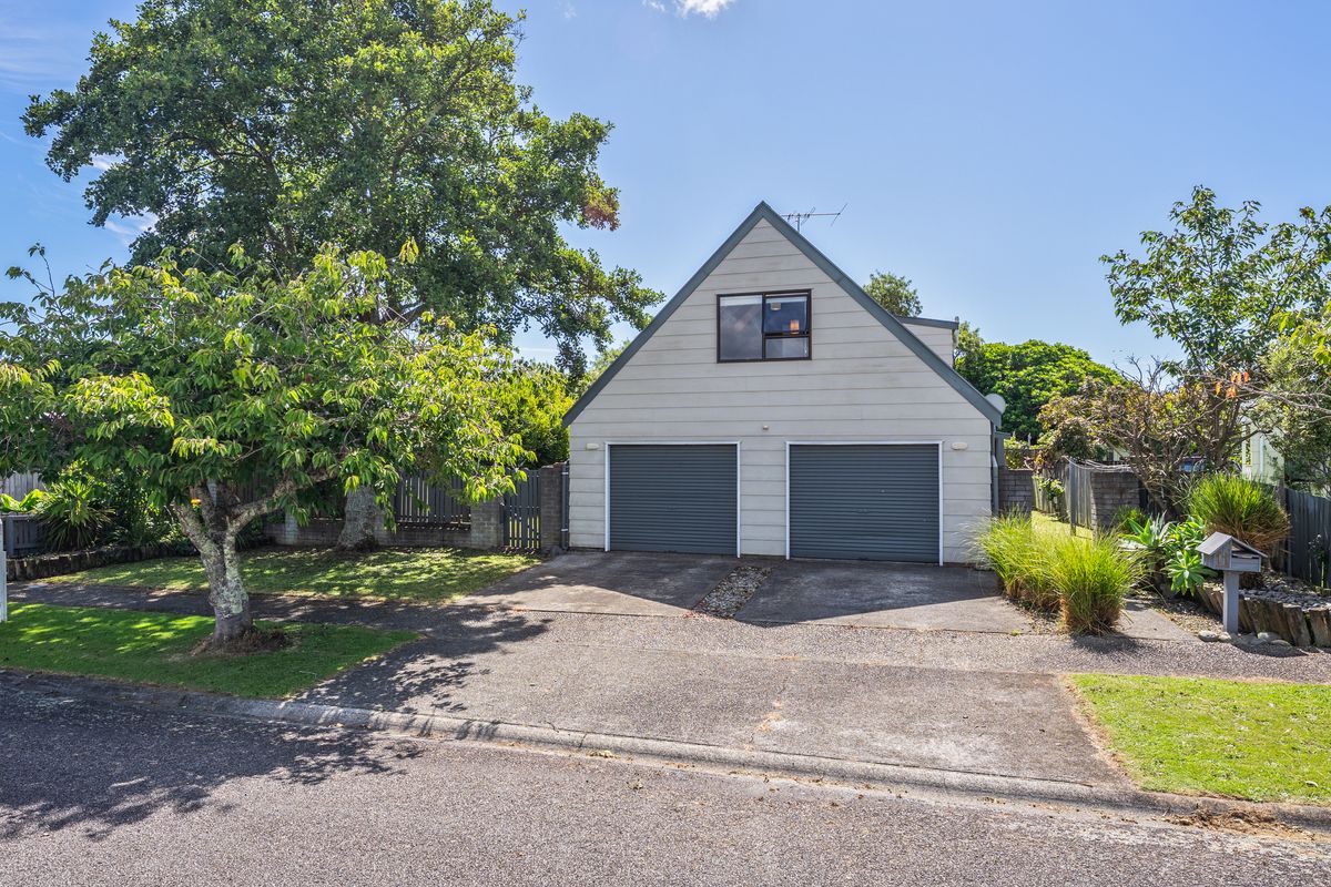 LARGE HOME + EXCELLENT LOCATION + INCOME POTENTIAL! - Ansicht 5