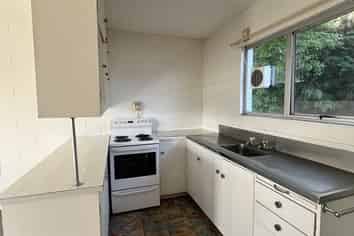 6/4 Moana Street, Frankton