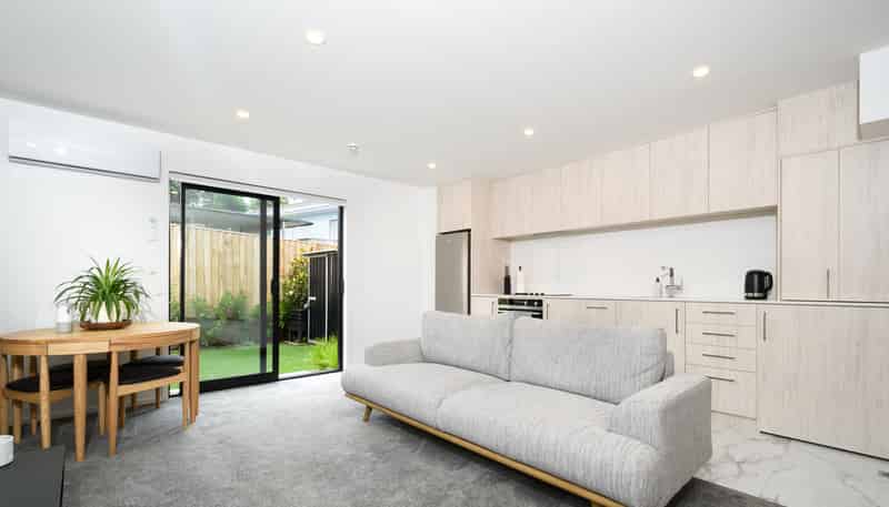 10/57 Taikata Road, Te Atatu Peninsula