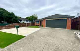 71 Riverside Drive, Waiuku