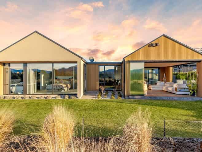 34 Bonspiel Road, Wanaka