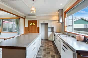 37 Arthur Street, Winton