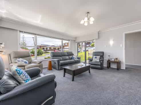 14 John Davis Road, Mount Roskill