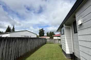 44 Kahikatea Drive, Melville