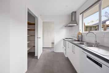 25 Dunbarton Street, Redwood