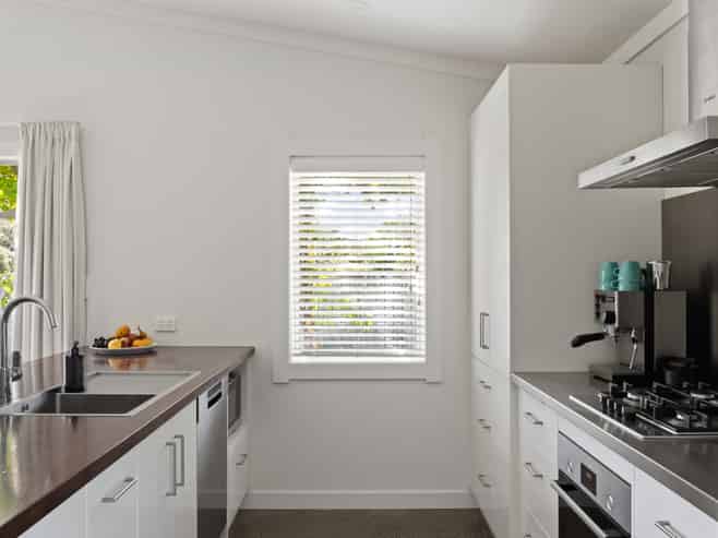 12 Tuamotu Park, Wainui