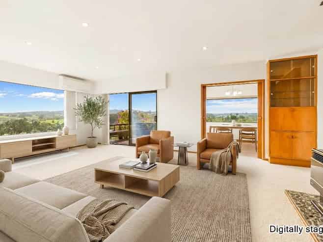 675 Whitford Road, Whitford