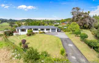 675 Whitford Road, Whitford