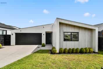 215 Victoria Street West, Pukekohe