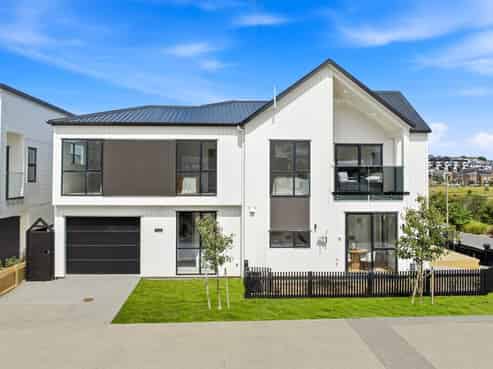 15 Nerita Place, Long Bay