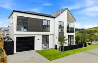 15 Nerita Place, Long Bay