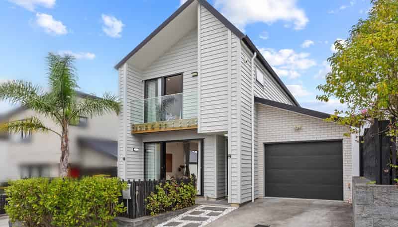 38 Tihema Lane, Westgate