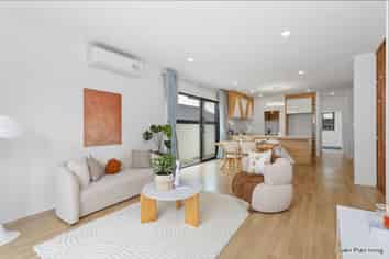 38 Tihema Lane, Westgate