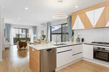 38 Tihema Lane, Westgate