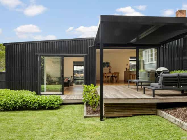 21 Fifth Avenue, Mount Albert