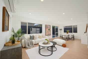 62 Clover Drive, Henderson