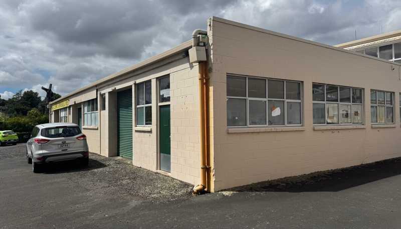 7H Trading Place, Henderson