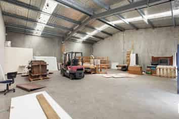 144sqm Trades Unit/Workshop Kaiapoi