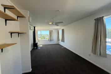 53 Gallony Avenue, Massey