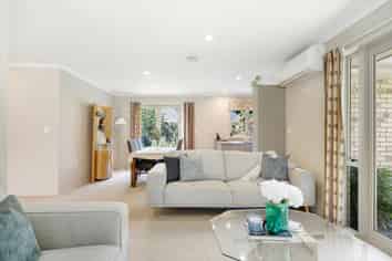 8 Libra Place, Kawaha Point