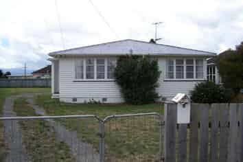 8 Grant Cres, Masterton