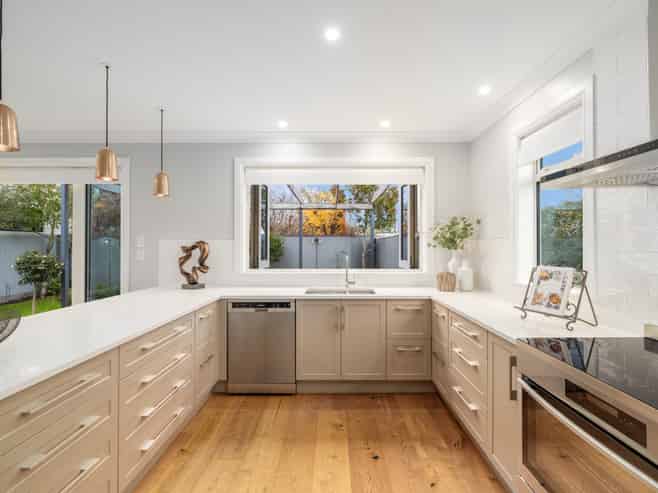 42 Normans Road, Strowan