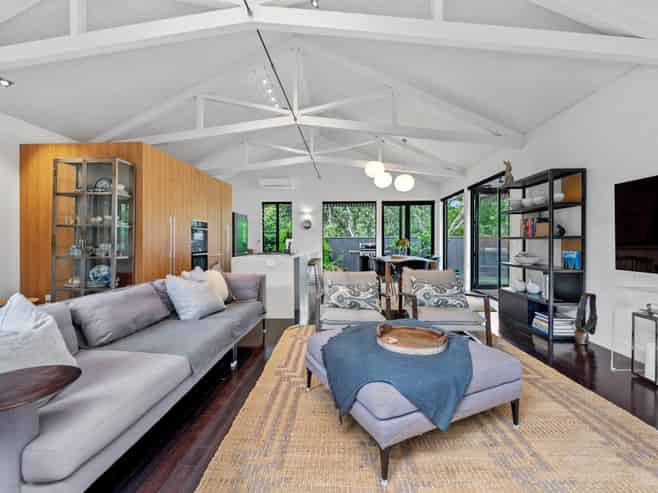 37a Ewen Alison Avenue, Devonport