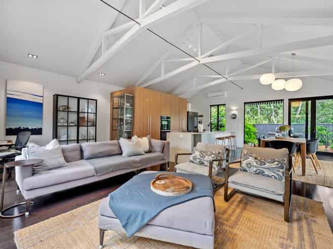 37a Ewen Alison Avenue, Devonport