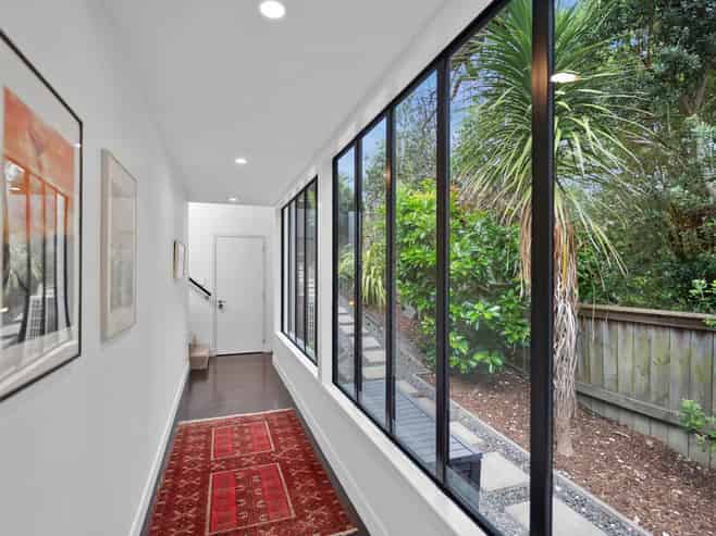 37a Ewen Alison Avenue, Devonport