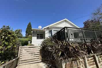 128 Gladstone Road North, Mosgiel