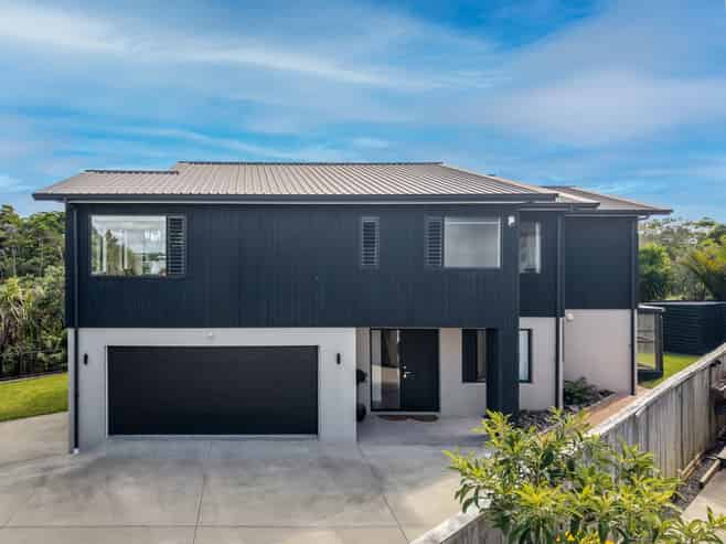 32C Devon Road, Bucklands Beach