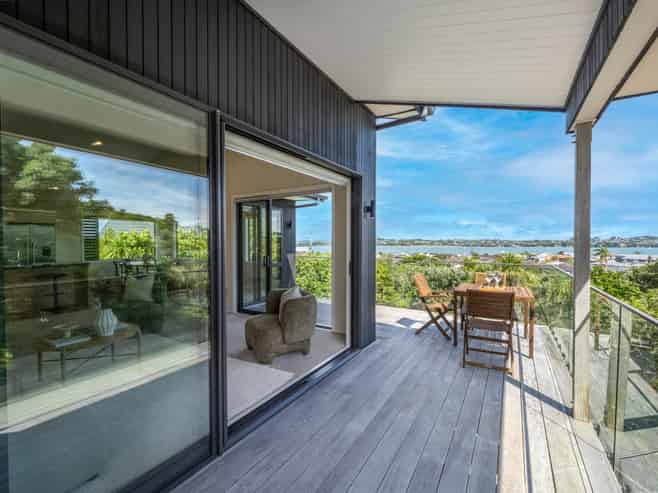 32C Devon Road, Bucklands Beach