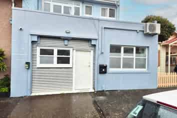 Self-Contained Office in the Heart of Kilbirnie