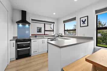 20 Creek Road, Allenton