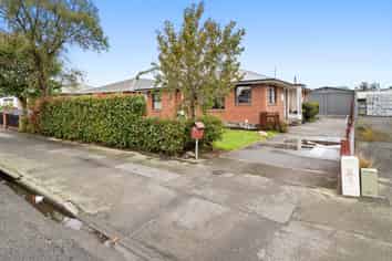 20 Creek Road, Allenton